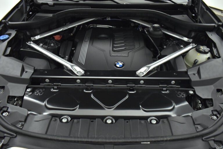 Bmw X6 - XDrive M40i M Sport Panorama Hybrid 335 hp