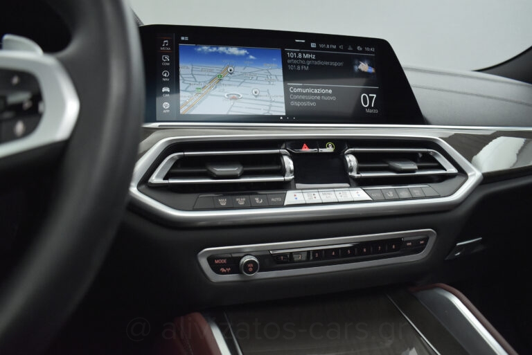 Bmw X6 - XDrive M40i M Sport Panorama Hybrid 335 hp