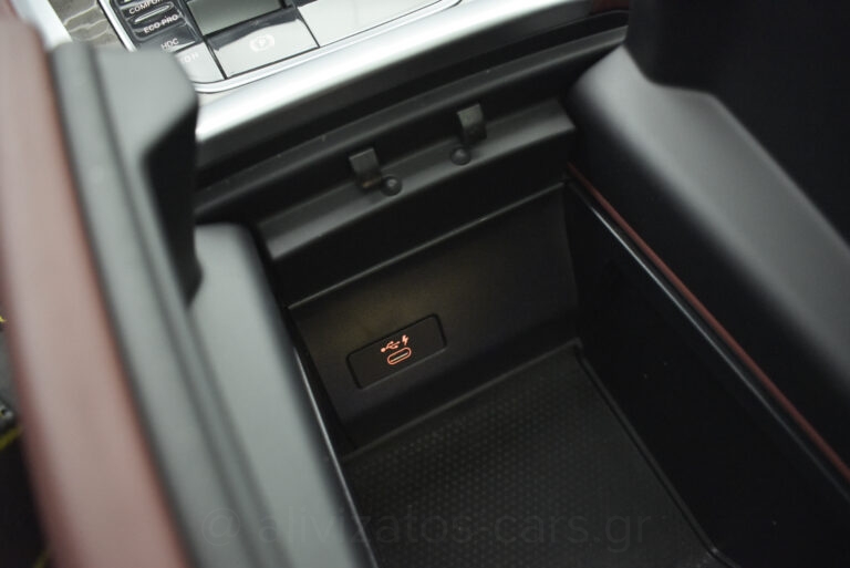Bmw X6 - XDrive M40i M Sport Panorama Hybrid 335 hp