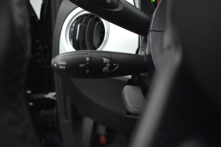 Fiat 500 - Connect 1.0 Hybrid Navi