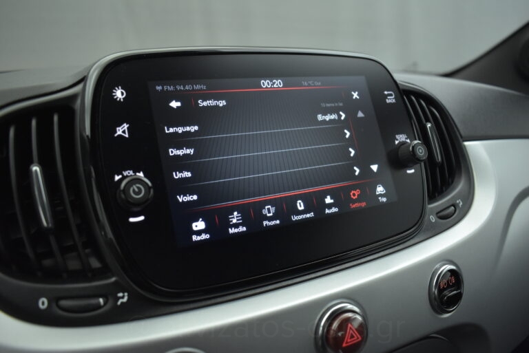 Fiat 500 - Connect 1.0 Hybrid Navi