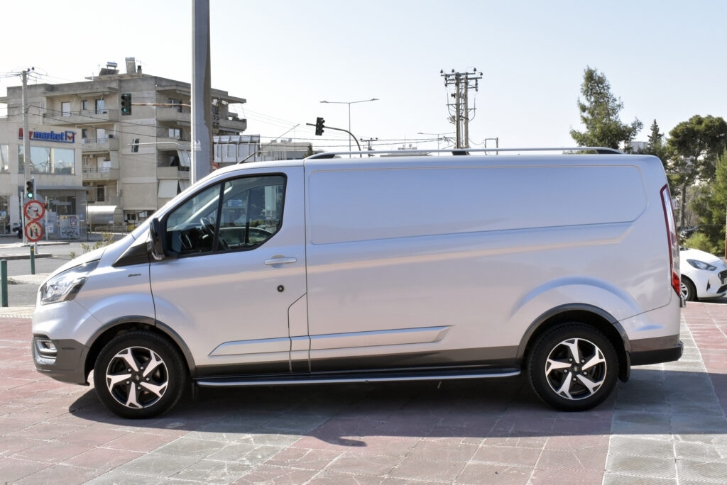 Ford Transit Custom - 2.0 TDCi Active 170hp L2 Automatic Full Extra