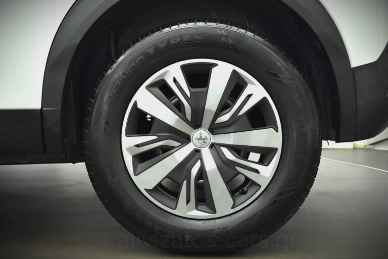 Peugeot 2008 - 1.5 BlueHDi Active Camera Full Led 100 hp