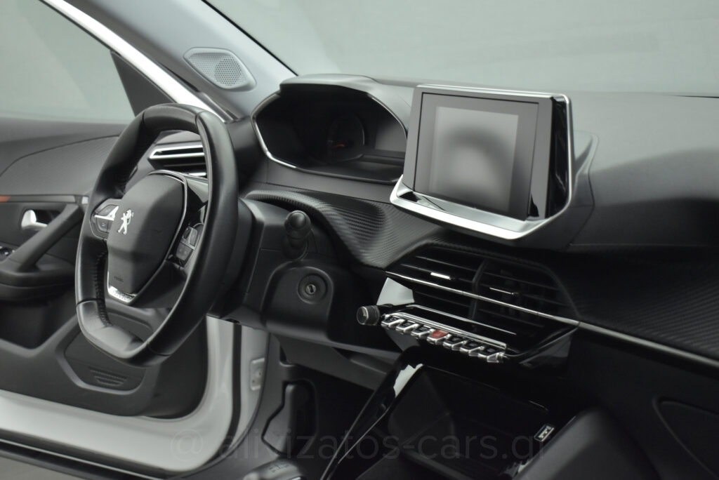 Peugeot 2008 - 1.5 BlueHDi Active Camera Full Led 100 hp