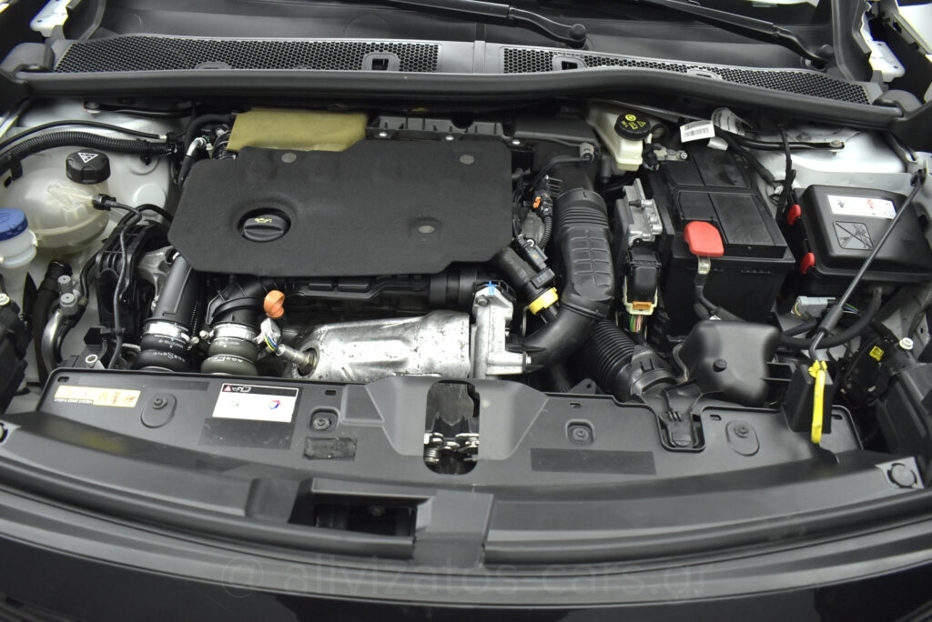 Peugeot 2008 - 1.5 BlueHDi Active Camera Full Led 100 hp