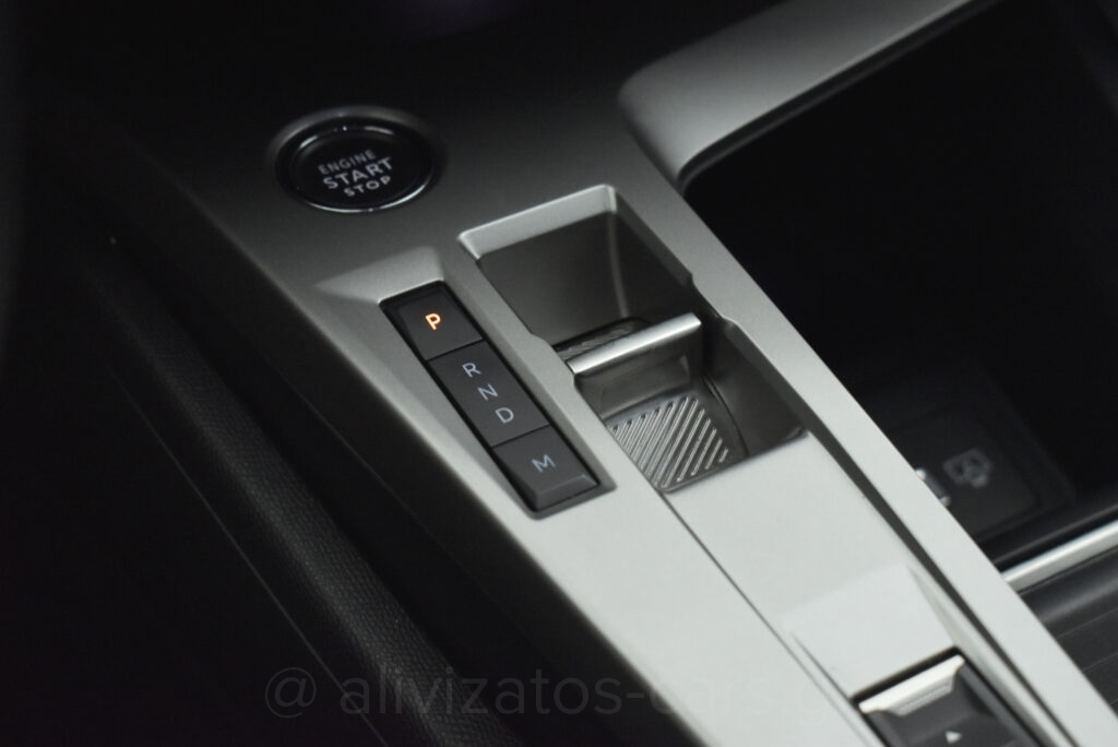 Peugeot 308 - 1.5 BLUEHDI EAT8 BUSINESS 130hp