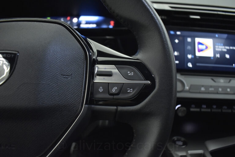 Peugeot 308 - 1.5 BLUEHDI EAT8 BUSINESS 130hp