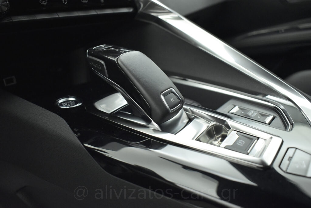Peugeot 5008 - GT Automaric 130hp 7/θέσ Facelift