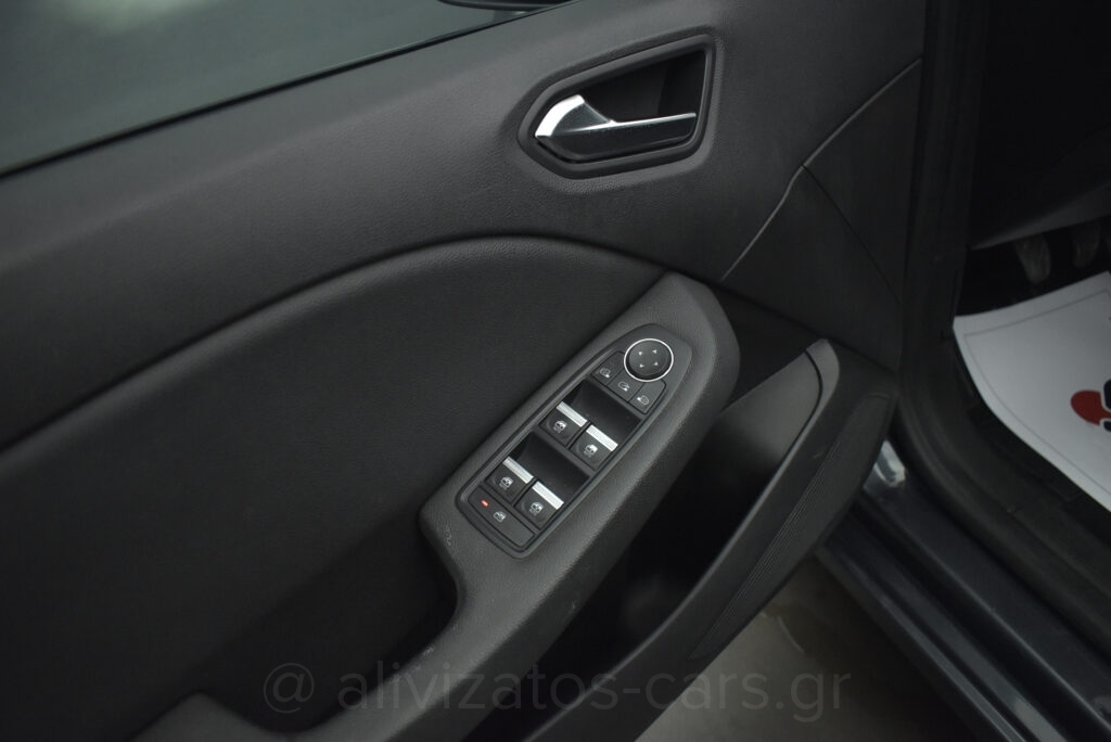 Renault Clio - 1.5 dCi Expression Plus Navi Camera