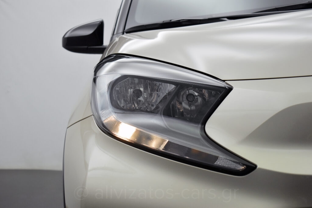 Toyota Aygo X - 1.0 VVT-i PULSE R17 CAMERA