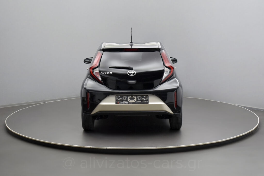 Toyota Aygo X - 1.0 VVT-i PULSE R17 CAMERA