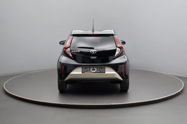 Toyota Aygo X - 1.0 VVT-i PULSE R17 CAMERA