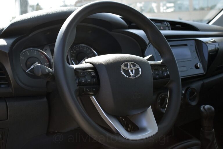 Toyota Hilux - 2.4 Single Cab Comfort 4X2 Facelift