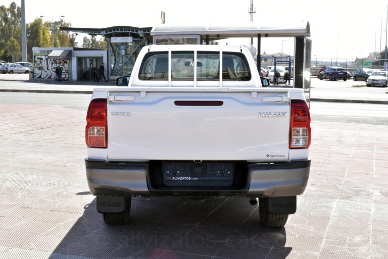 Toyota Hilux - 2.4 Single Cab Comfort 4X2 Facelift