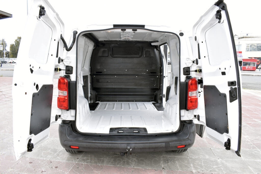 Toyota Proace - 1.5 D-4D Comfort 3θέσιο