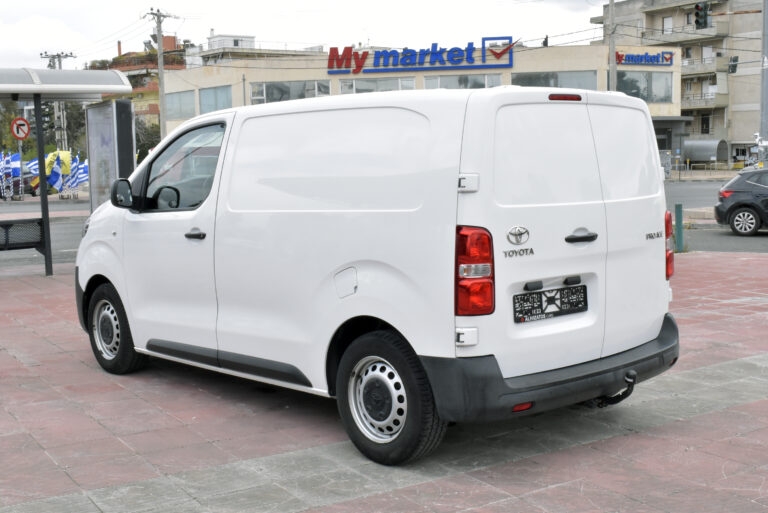 Toyota Proace - 1.5 D-4D Comfort 3θέσιο