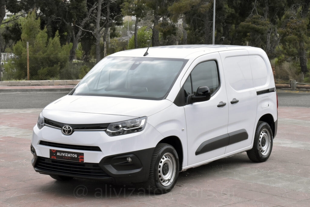 Toyota PROACE CITY -  1.5 D-4D Live 2 πλαινές Navigation