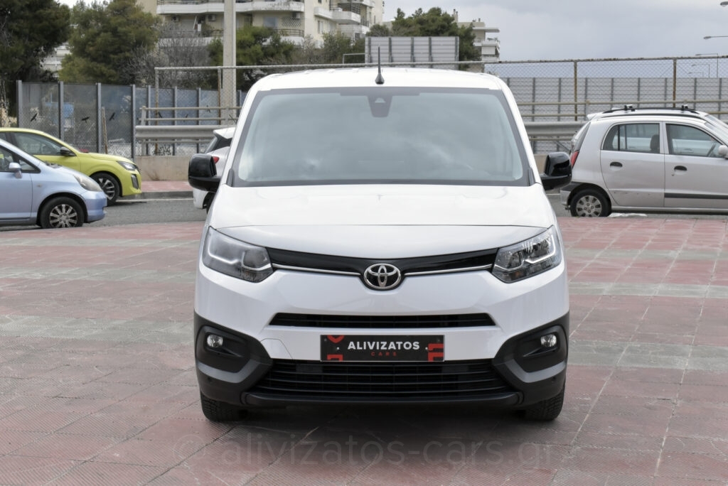 Toyota PROACE CITY -  1.5 D-4D Live 2 πλαινές Navigation