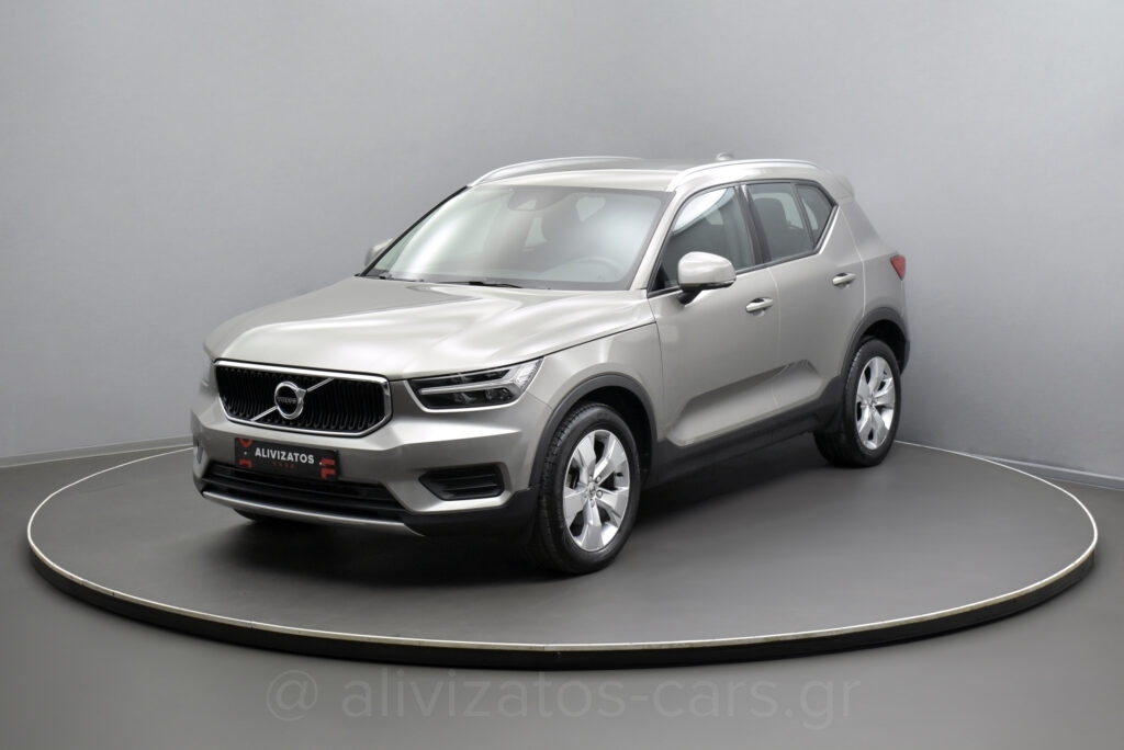 Volvo XC40 - T3 Momuntum ΕΑΤ8 Full Led 163hp