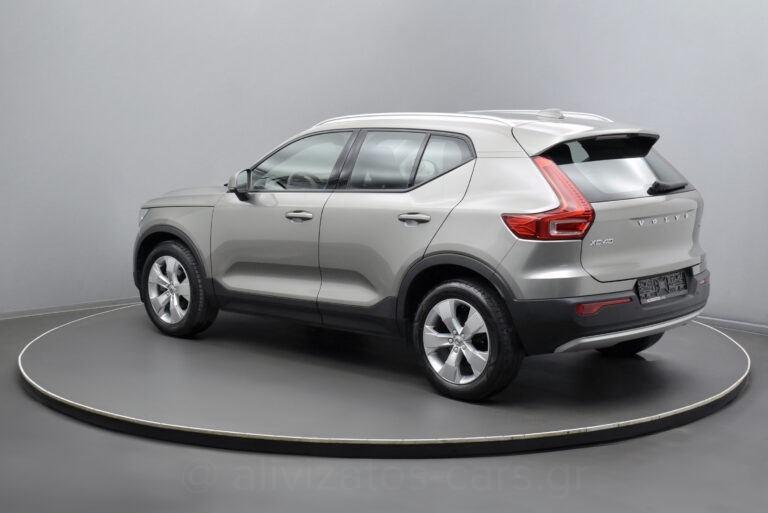 Volvo XC40 - T3 Momuntum ΕΑΤ8 Full Led 163hp