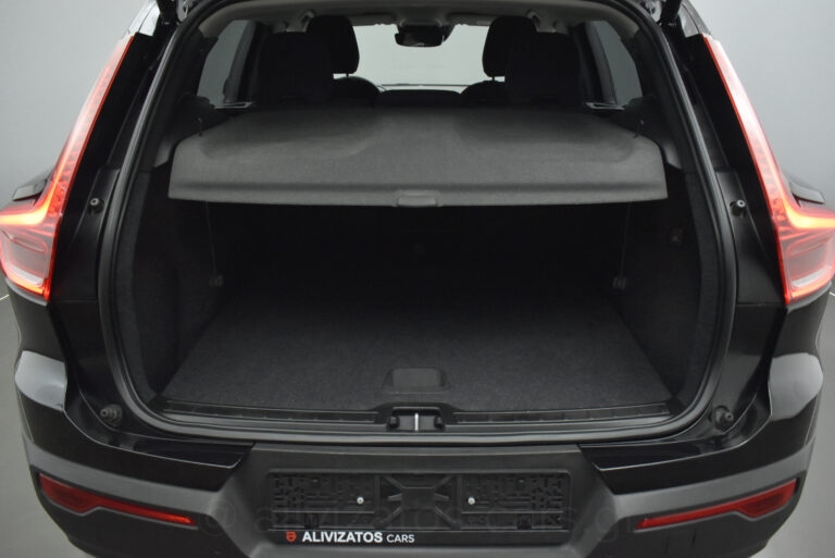 Volvo XC40 - T5 Recharge Inscription Plug in 262hp Navi Camera