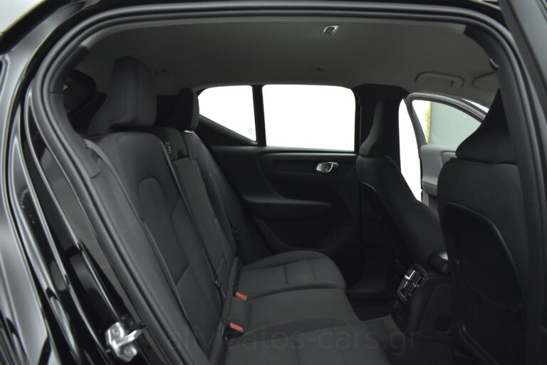 Volvo XC40 - T5 Recharge Inscription Plug in 262hp Navi Camera