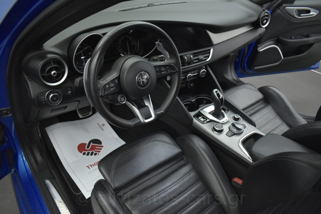 Alfa Romeo Giulia - Veloce Q4 211hp ΑT8 R19