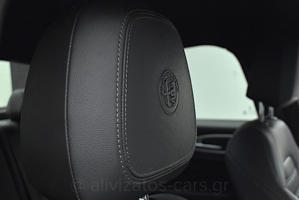 Alfa Romeo Giulia - Veloce Q4 211hp ΑT8 R19
