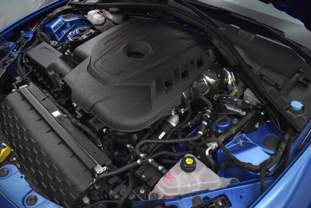 Alfa Romeo Giulia - Veloce Q4 211hp ΑT8 R19