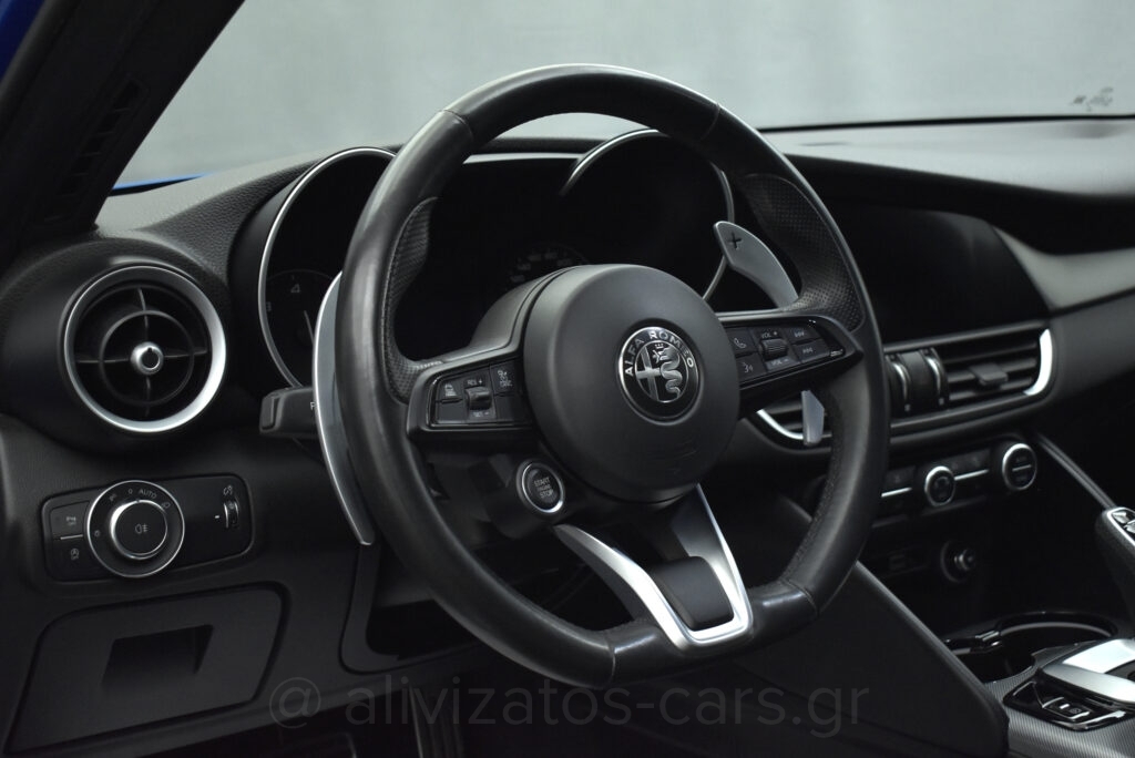 Alfa Romeo Giulia - Veloce Q4 211hp ΑT8 R19