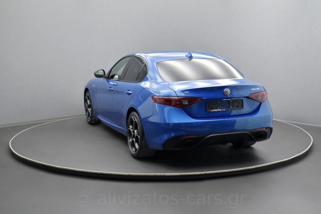 Alfa Romeo Giulia - Veloce Q4 211hp ΑT8 R19