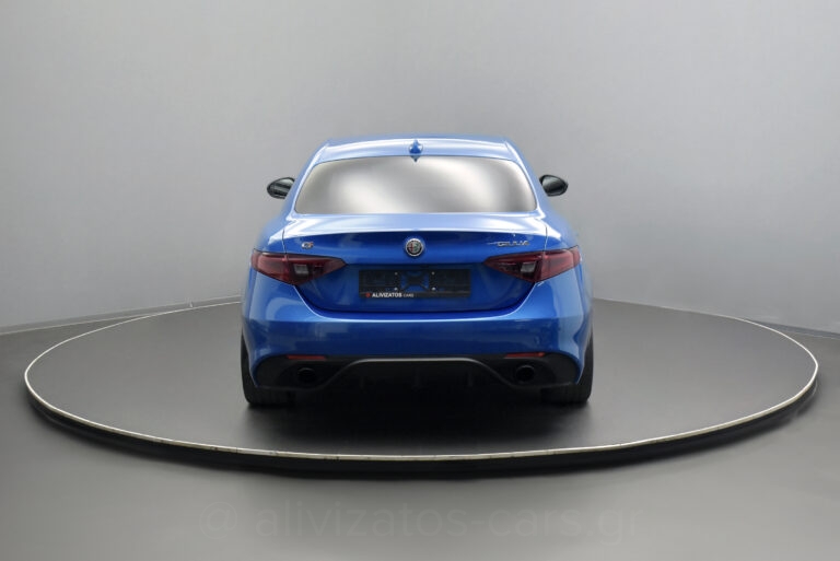 Alfa Romeo Giulia - Veloce Q4 211hp ΑT8 R19