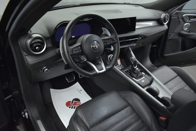 Alfa Romeo Tonale - VELOCE PHEV 280 hp Q4