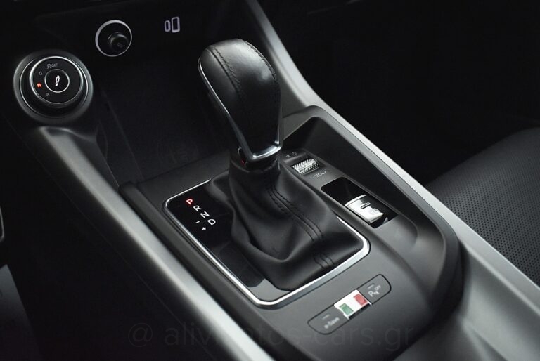 Alfa Romeo Tonale - VELOCE PHEV 280 hp Q4