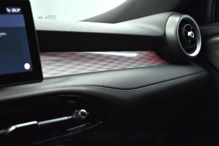 Alfa Romeo Tonale - VELOCE PHEV 280 hp Q4