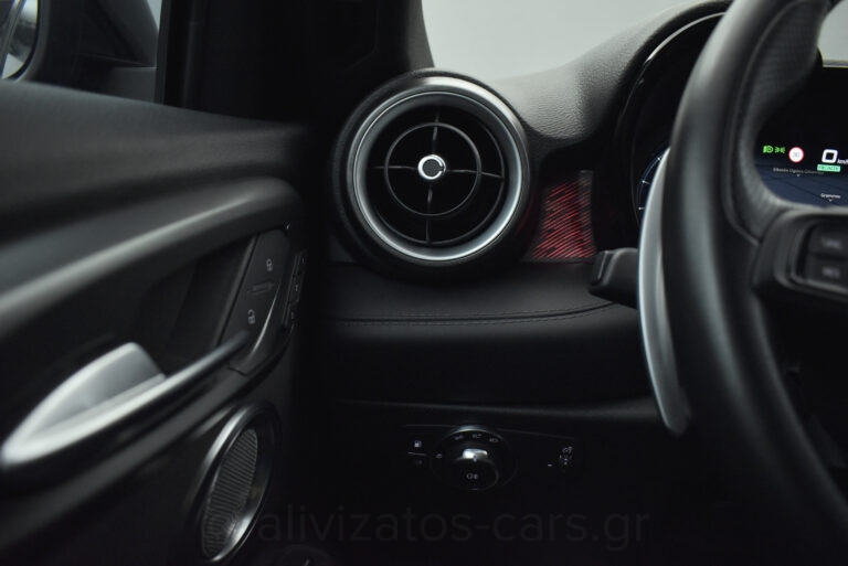 Alfa Romeo Tonale - VELOCE PHEV 280 hp Q4