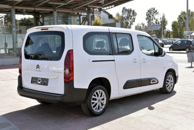 Citroen Berlingo - 1.5 BlueHDi Feel XL 7 Seats Navi
