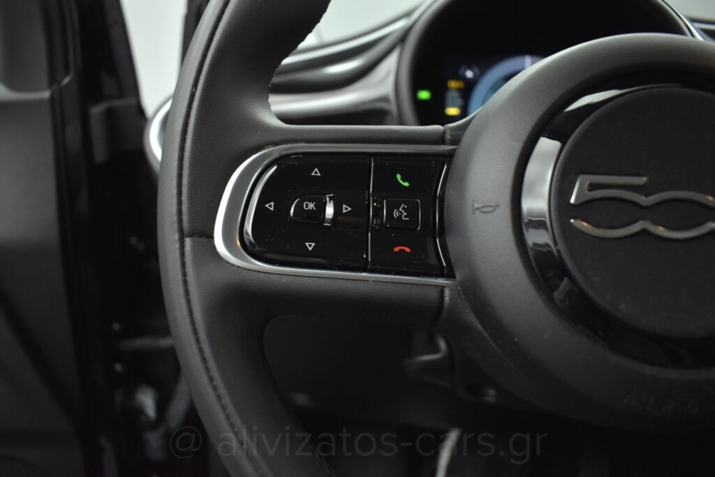 Fiat 500e - ICON 3+1 Doors 118hp