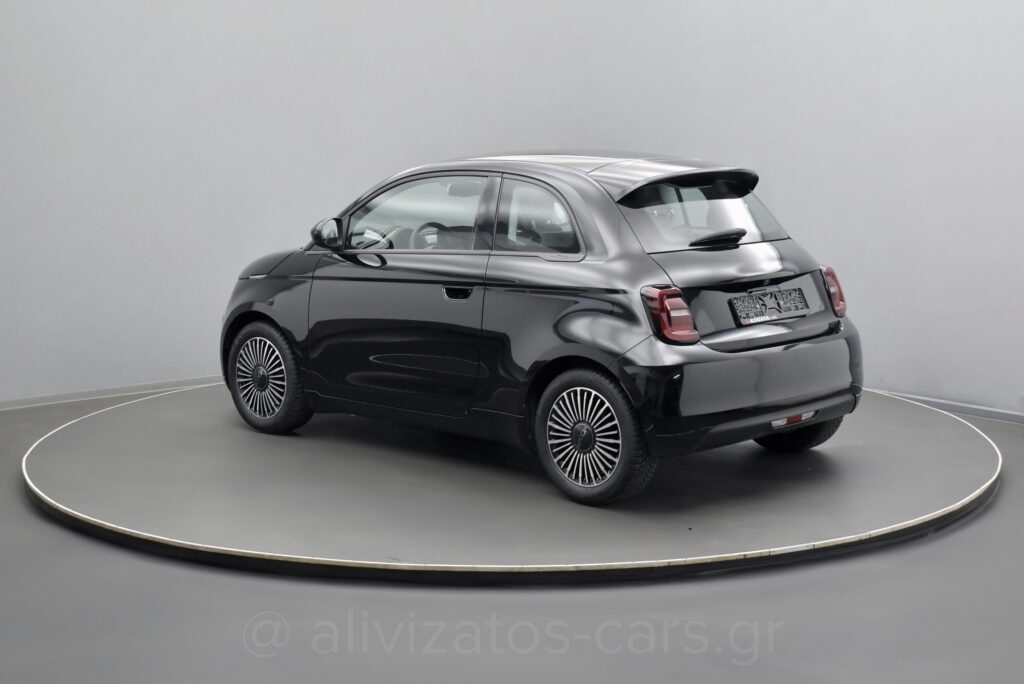 Fiat 500e - ICON 3+1 Doors 118hp