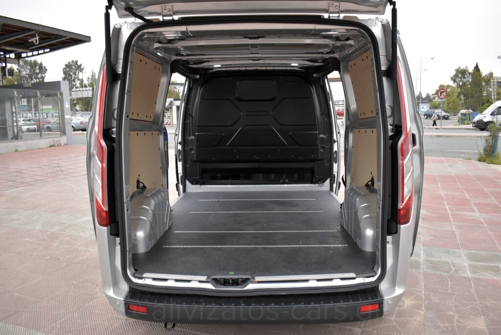 Ford Transit Custom - 2.0 EcoBlue 340 L2H1 TREND 130hp Silver