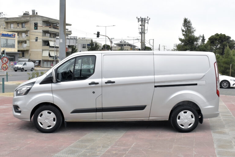 Ford Transit Custom - 2.0 EcoBlue 340 L2H1 TREND 130hp Silver