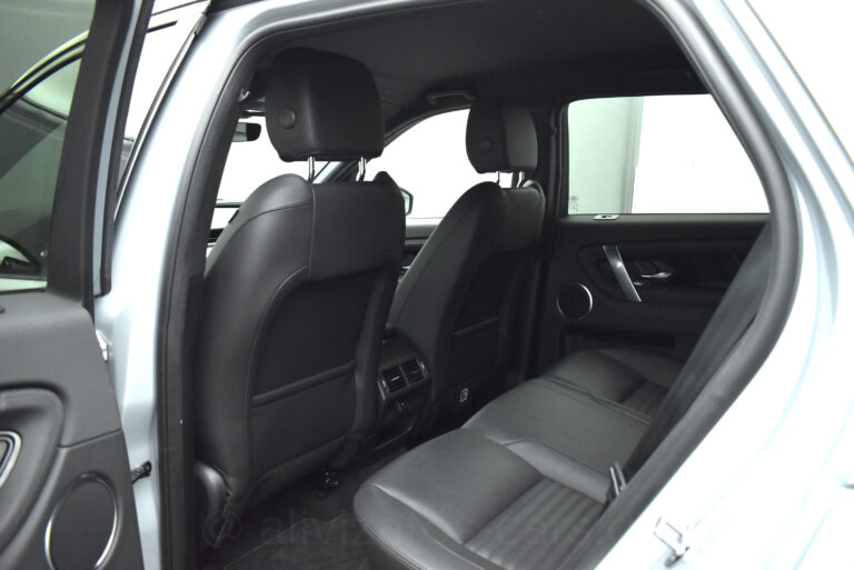 Land Rover Discovery Sport - 2.0 Hybrid Diesel S AWD Automatic
