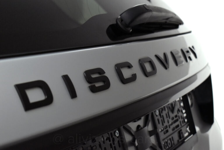Land Rover Discovery Sport - 2.0 Hybrid Diesel S AWD Automatic
