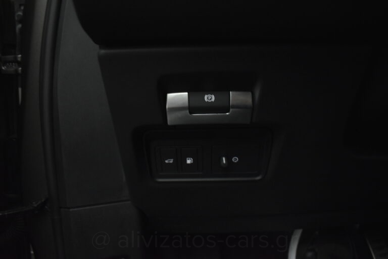 Land Rover Range Rover Evoque - P300e R DYNAMIC AWD R20