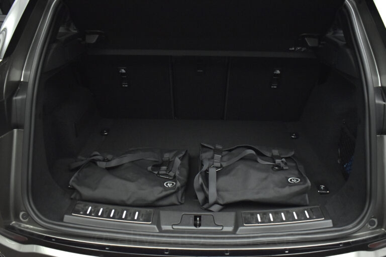 Land Rover Range Rover Evoque - P300e R DYNAMIC AWD R20