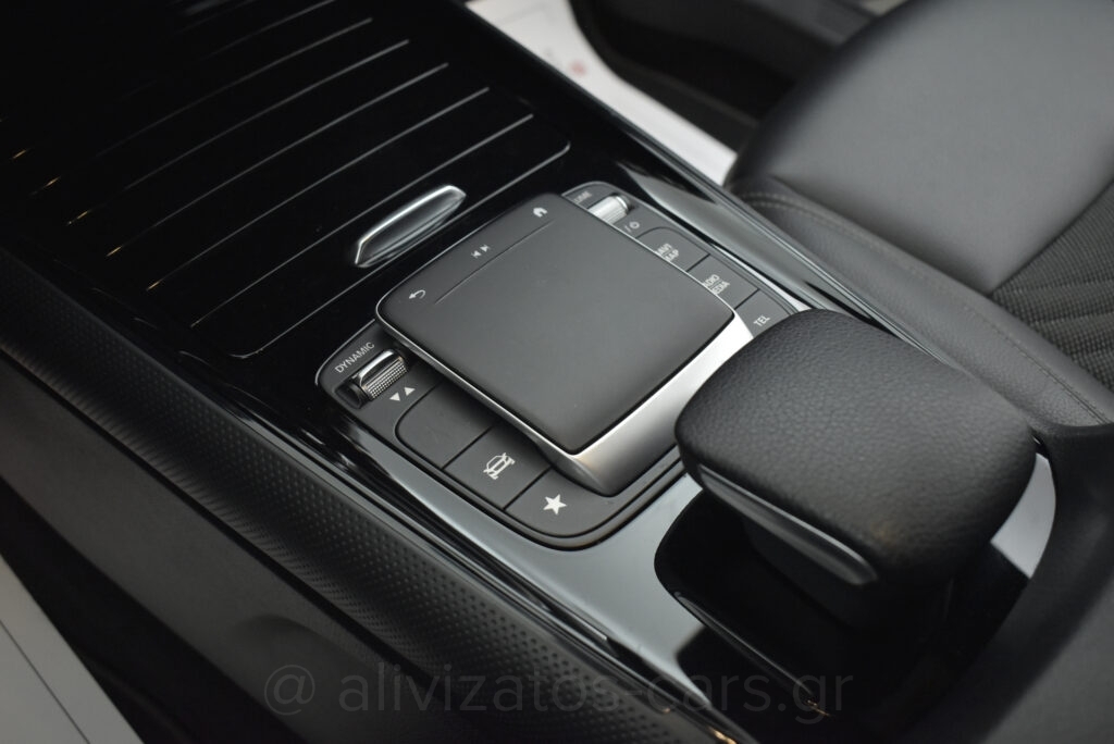Mercedes-Benz - 1.3 e Plug-in 8G-DCT Style 218hp Camera