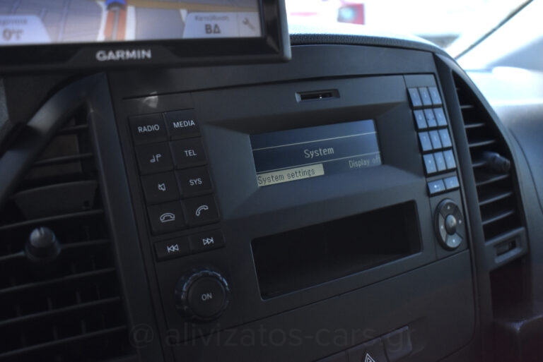 Mercedes-Benz Vito - 114 CDI 3 ΘΕΣΙΟ 136hp NAVI
