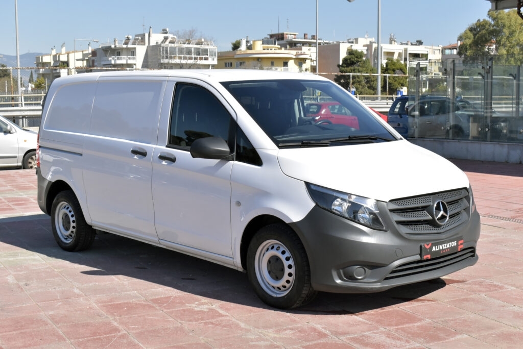 Mercedes-Benz Vito - 114 CDI 3 ΘΕΣΙΟ 136hp NAVI