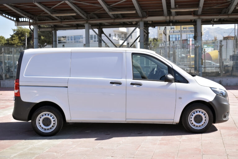 Mercedes-Benz Vito - 114 CDI 3 ΘΕΣΙΟ 136hp NAVI