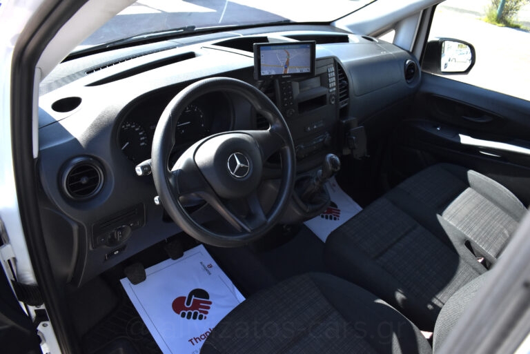 Mercedes-Benz Vito - 114 CDI 3 ΘΕΣΙΟ 136hp NAVI